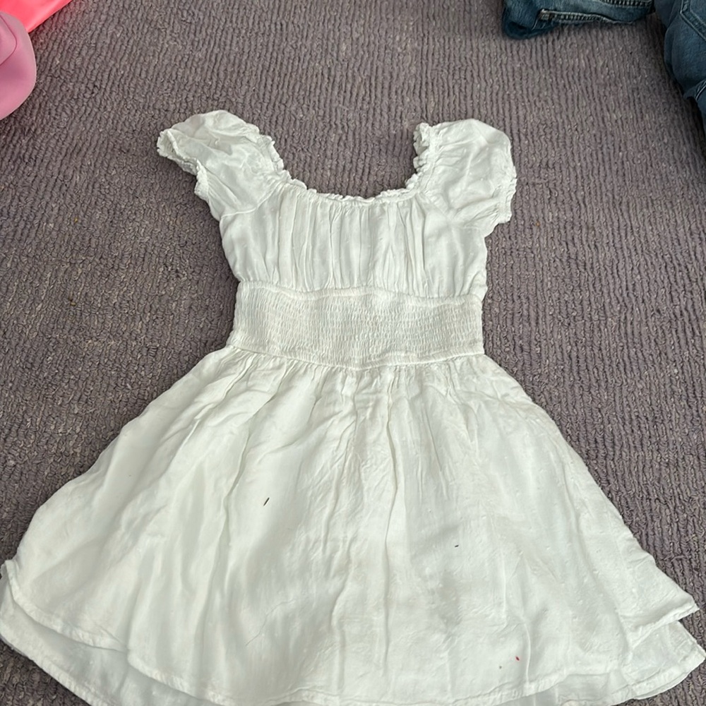 WHITE DRESS!!!